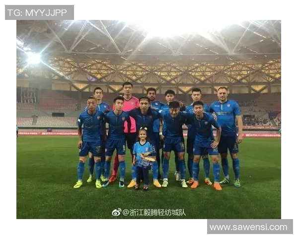 杭州绿州与浙江毅腾的精彩对决展现足球魅力与团队精神的较量 杭州绿州与浙江毅腾的精彩对决展现足球魅力与团队精神的较量